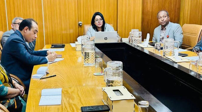  গুজব প্রতিরোধে তথ্য কর্মকর্তাদের অগ্রণী ভূমিকা পালনের পরামর্শ তথ্য সচিবের